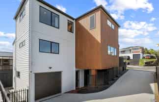 170 A,B,C Methuen Road, New Windsor
