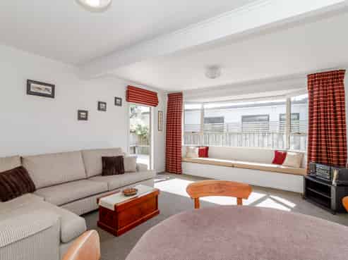 68B The Esplanade, Westshore