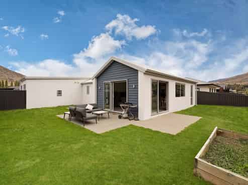 39 Walton Way, Lower Shotover