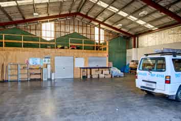 Warehouse, Office and Yard