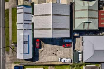 Warehouse, Office and Yard