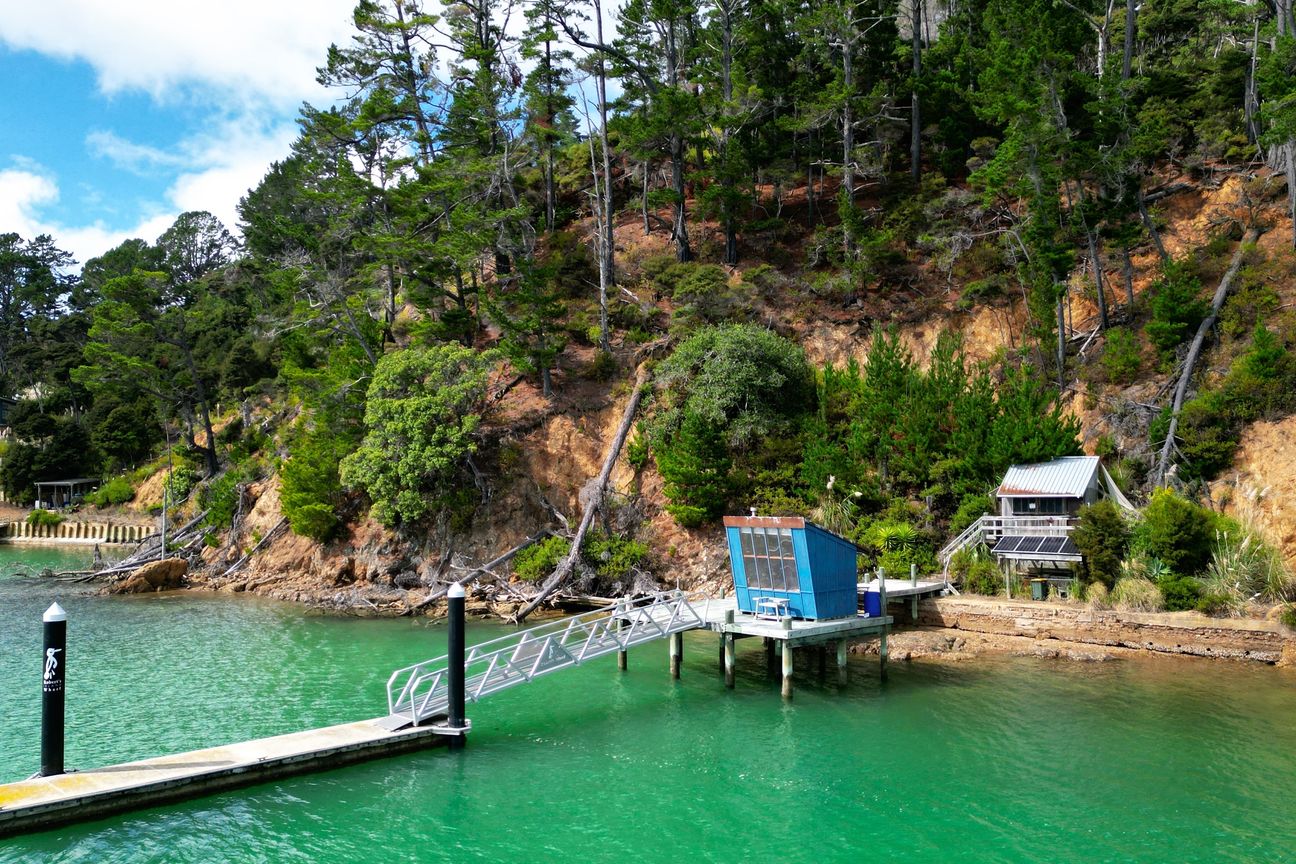 Private Wharf & Sheds on 1.68ha – pohled 6