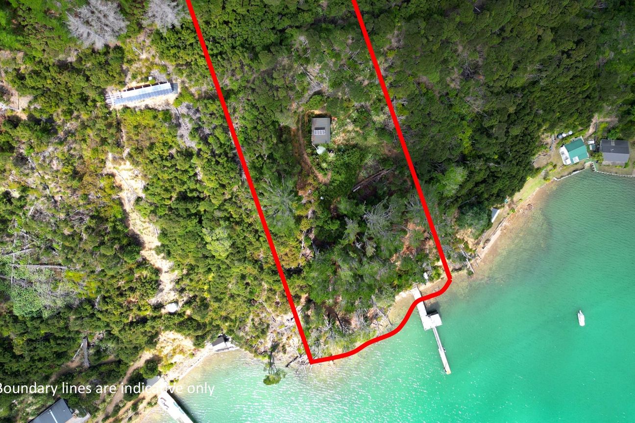 Private Wharf & Sheds on 1.68ha – pohled 5