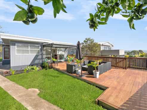 28 Ridgemount Rise, Mangere Bridge