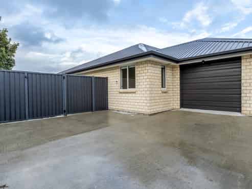 331 Racecourse Road, Waverley