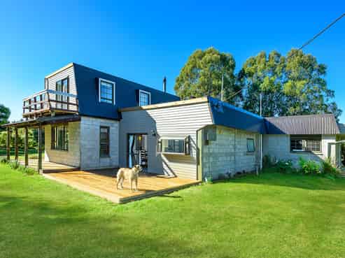 864 Sandy Knolls Road, West Melton