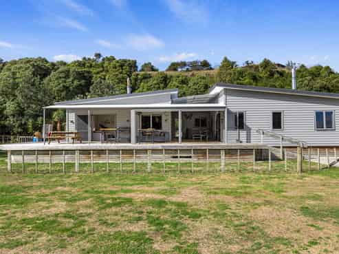 239 Horahora Road, Tirau