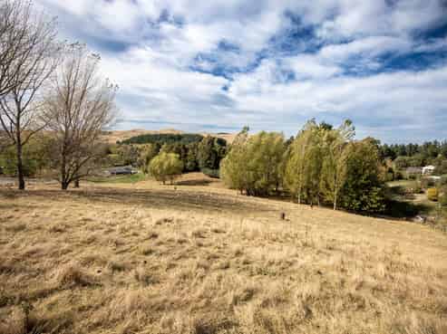 97D Ireland Road, Waipawa