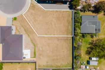 18 Syrah Lane, Martinborough