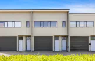 MODERN SMALL INDUSTRIAL – 131M²
