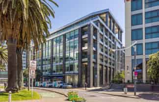 Auckland CBD Office with Deck in Te Tōangaroa