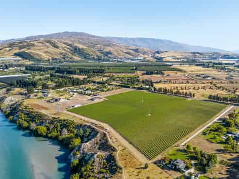 160 Pearson Road, Cromwell
