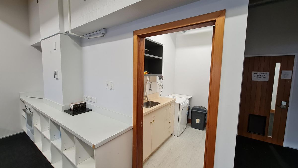 Office for those on a budget and 100% NBS – pohled 4