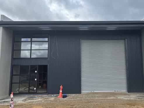 Brand new workshop/warehouse