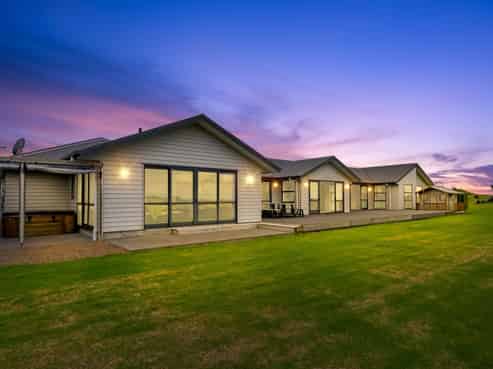 1014 Snooks Road, Maungakaramea