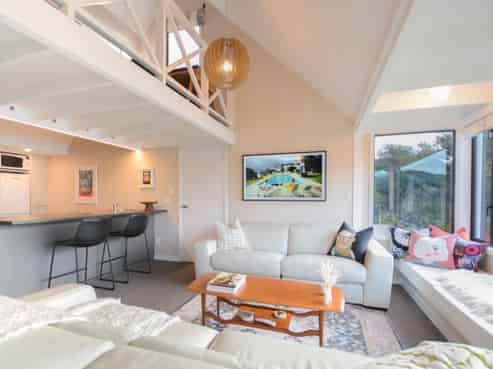 32 Onuku Road, Akaroa