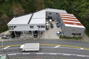 Combo Office / Workshop in Kaiwharawhara, Wellington