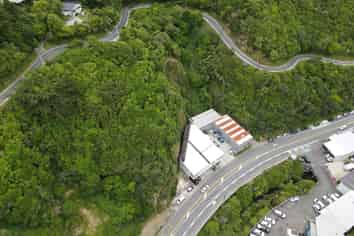Combo Office / Workshop in Kaiwharawhara, Wellington