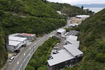 Combo Office / Workshop in Kaiwharawhara, Wellington