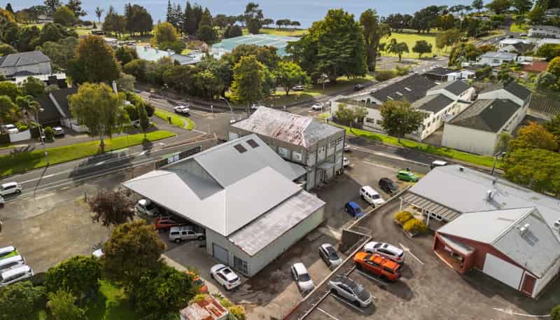 353 Devonport Road, Tauranga