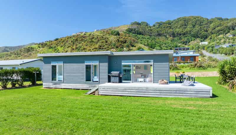 3 Mahia Heights Drive, Mahia