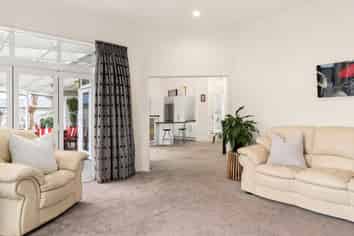 4 Joshua Lane, Lytton West