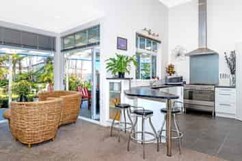 4 Joshua Lane, LYTTON WEST