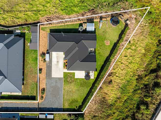 6A Lambrusco Street, TE KAUWHATA