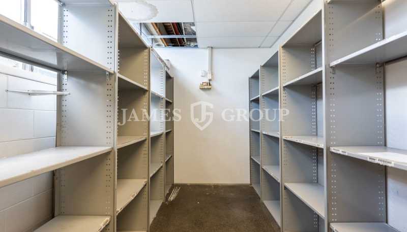 348 New North Road, Kingsland