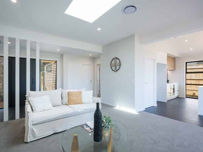 7 Hill Tops Way, Stoke