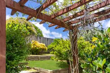 30 Gerontius Lane, Snells Beach