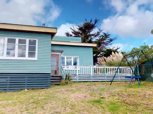 12 Barclay Grove, Hokio Beach