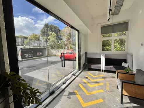 Ground Floor, Turnkey, with Industrial Character