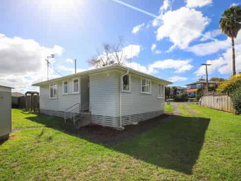 17 Davies Street, Paeroa