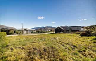 15 Sandford Terrace, Lower Shotover