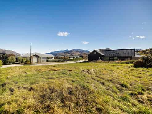 15 Sandford Terrace, Lower Shotover