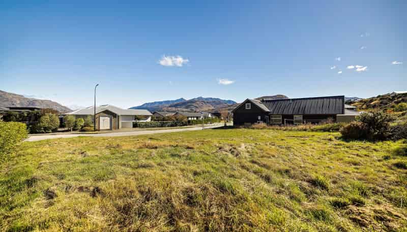 15 Sandford Terrace, Lower Shotover