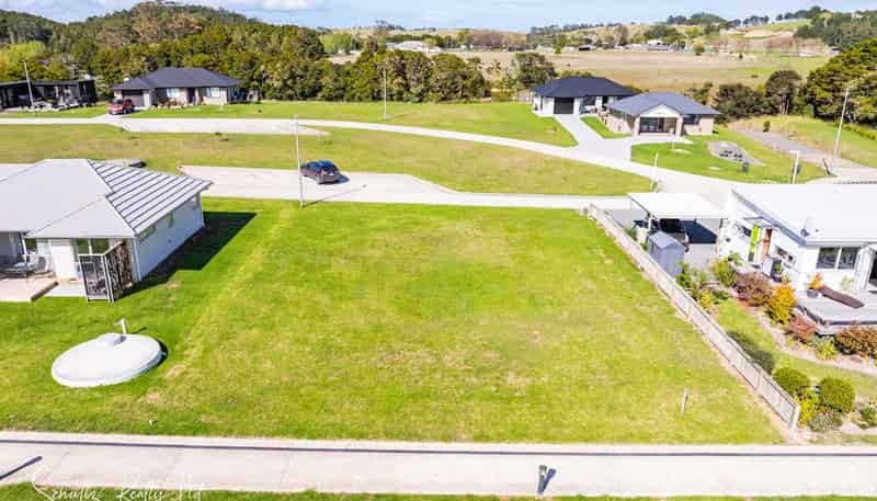 3 Manaaki Circle, Paparoa