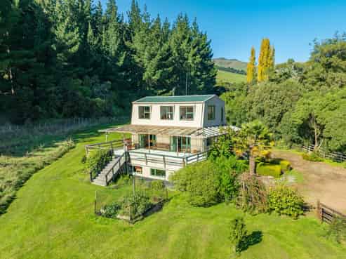 149 Richfield Road, Port Levy