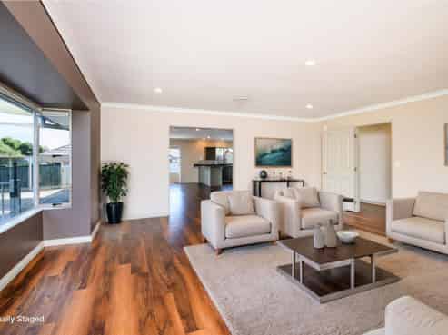 27 Johnstone Drive, Fitzherbert