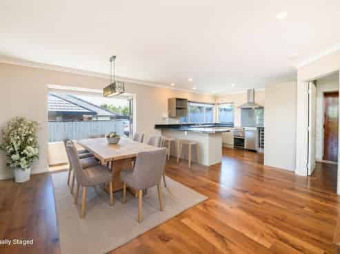 27 Johnstone Drive, Fitzherbert