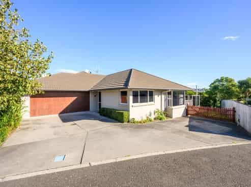 27 Johnstone Drive, Fitzherbert