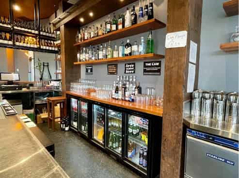Price Reduced - Restaurant in Palms Mall for Sale