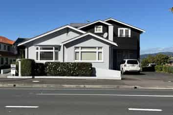 204A Devonport Road, Avenues