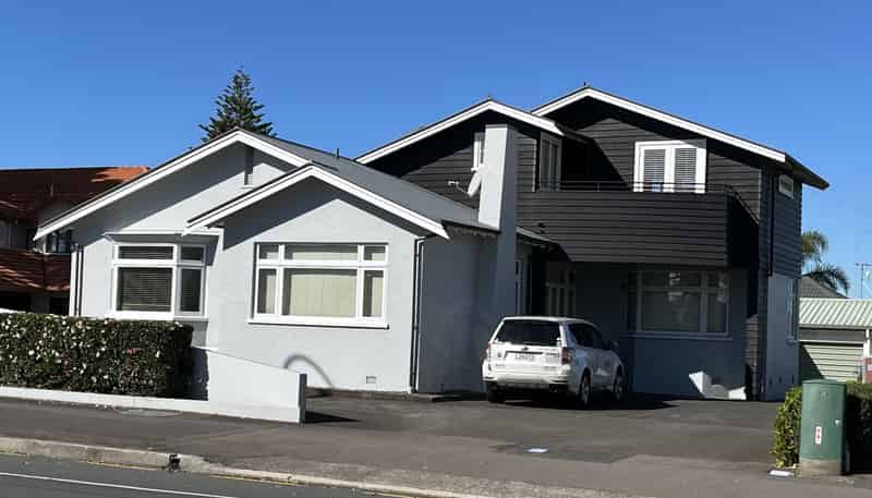 204A Devonport Road, Avenues