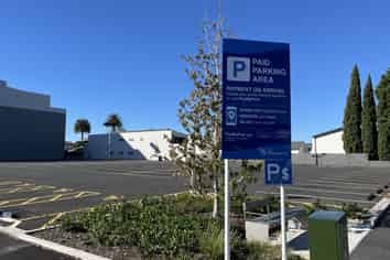 204A Devonport Road, Avenues