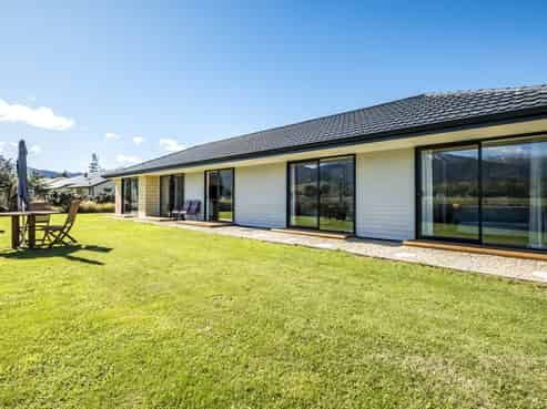 7 West View, Hanmer Springs