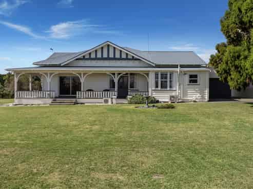 96B Tablelands Road, Tirohanga
