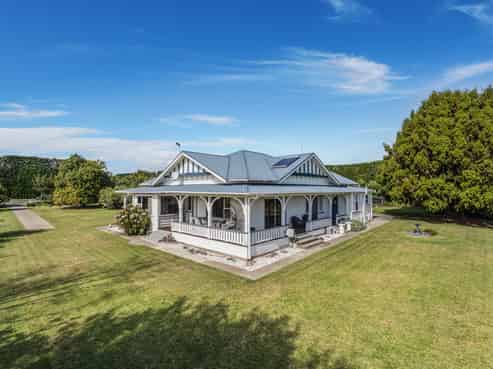 96B Tablelands Road, Tirohanga