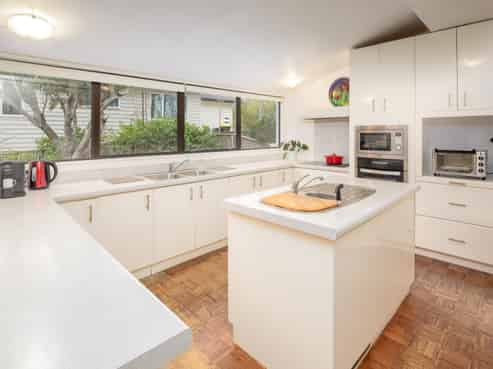 78 Charles Prevost Drive, The Gardens